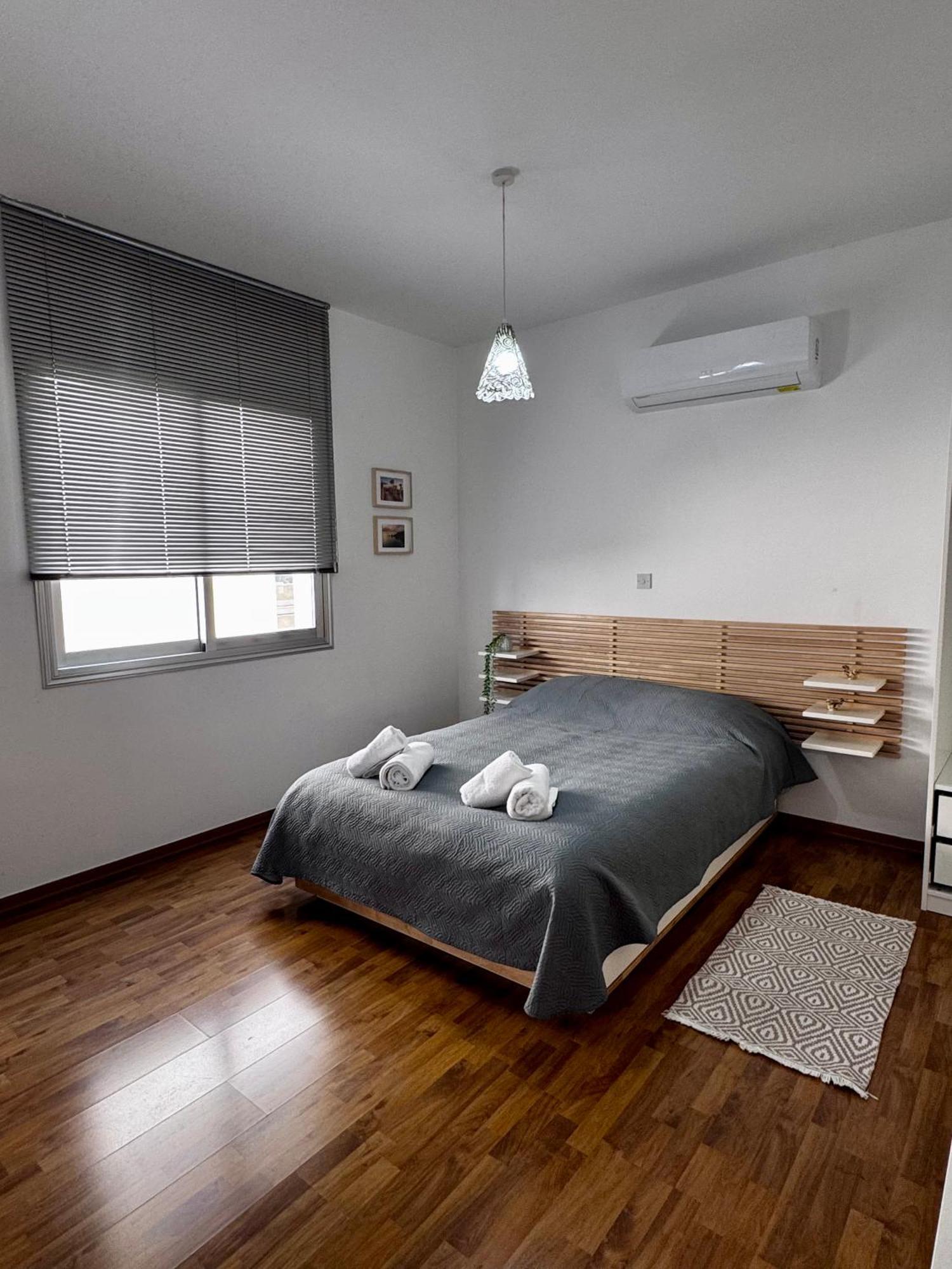 Lovely Studio Apartment In Pafos Bagian luar foto