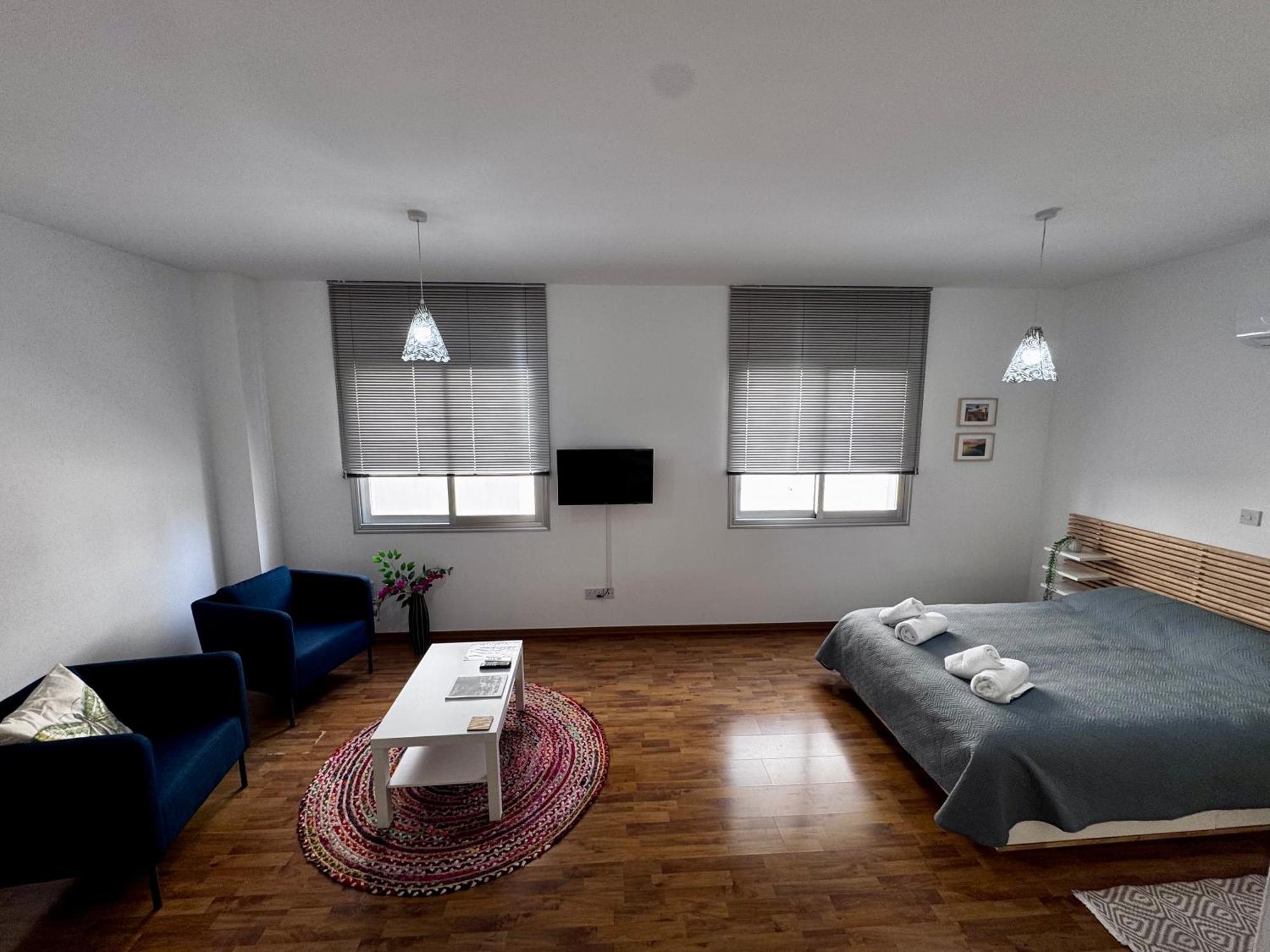 Lovely Studio Apartment In Pafos Bagian luar foto